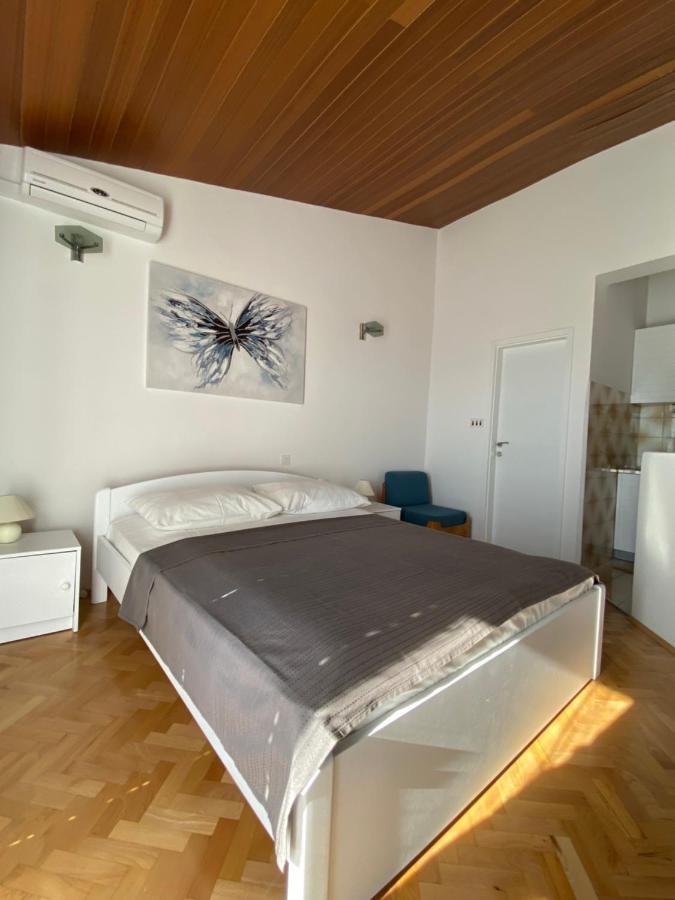 Studio Apartman More Apartment